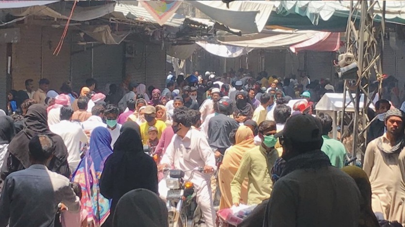 لاک ڈائون میں نرمی، بازاروں میں شدید رش