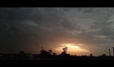 بہاولپور میں بارش کے بعد غروب آفتاب کا منظر